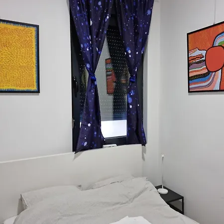 Kusama New Business Grade Comfort *